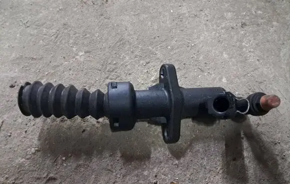 Citroen Berlingo Clutch slave cylinder 
