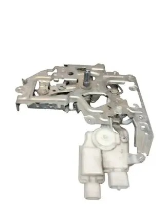 Renault Master II Front door lock (next to the handle) 8200766631