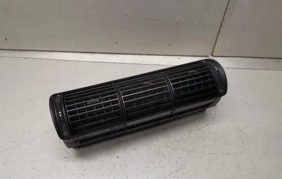 Audi A4 S4 B5 8D Dash center air vent grill 8D0820951