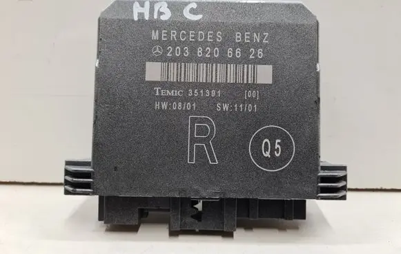 Mercedes-Benz C W203 Door control unit/module 2038206626