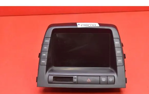 Toyota Prius (NHW20) Radio/CD/DVD/GPS head unit 86110-47220