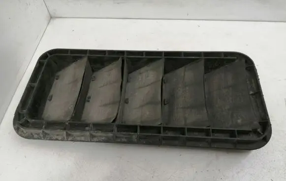 Toyota Prius (XW30) Quarter panel pressure vent 6293144020