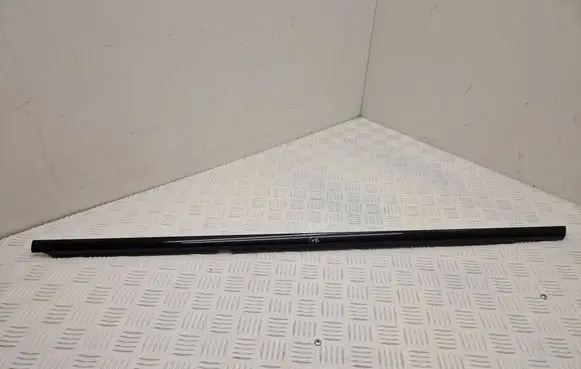 Mercedes-Benz A W177 AMG Rear glass trim 10160001661