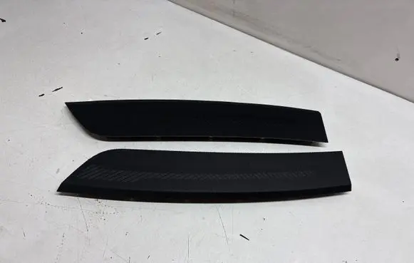 Mercedes-Benz ML W166 Dashboard center trim panel A1666806007