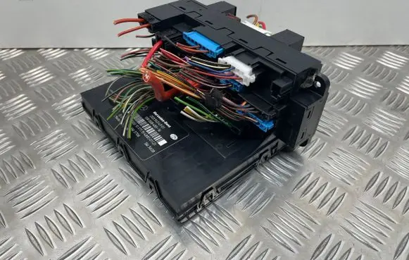 Mercedes-Benz CLC CL203 Fuse module 2035454901 A2035454901 5DK008485