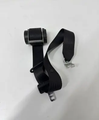 Rear seatbelt