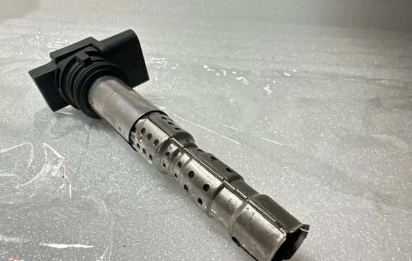 Audi A8 S8 D2 4D High voltage ignition coil 07C905115J 108784