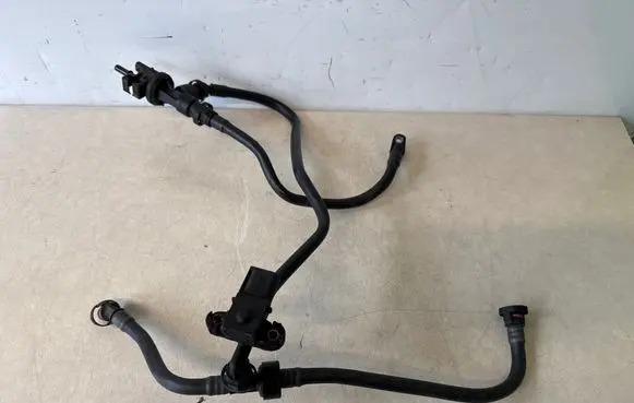BMW 3 F30 F35 F31 Breather/breather pipe/hose 7645857 7645859 8605160