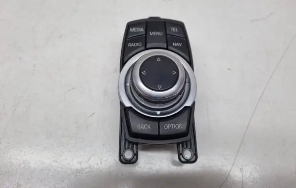BMW 3 F30 F35 F31 Head unit multimedia control 9286699 65829286699