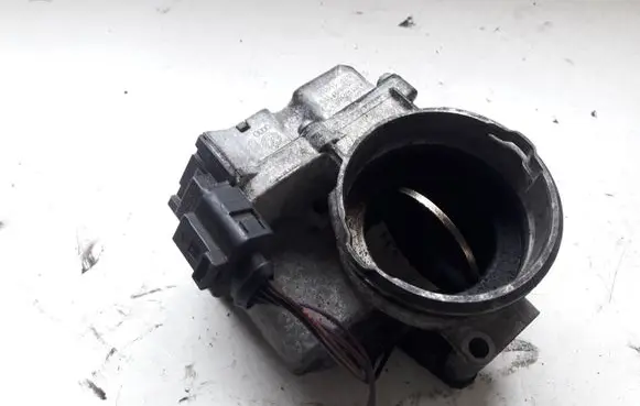 Skoda Octavia Mk2 (1Z) Engine shut-off valve 