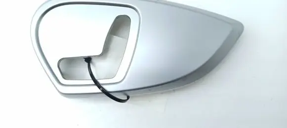 Mercedes-Benz R W251 Front door seat control surround trim 313205 A6758 313205LH