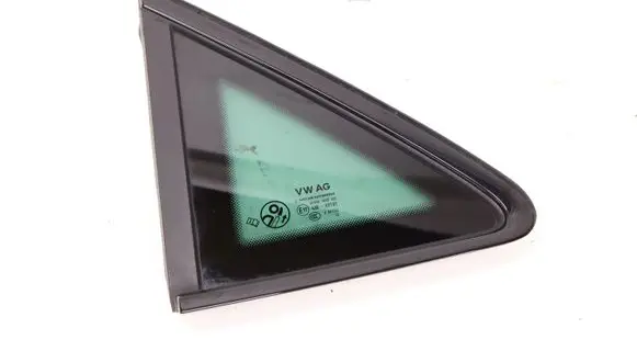 Seat Leon IV Rear side window 5FA845297