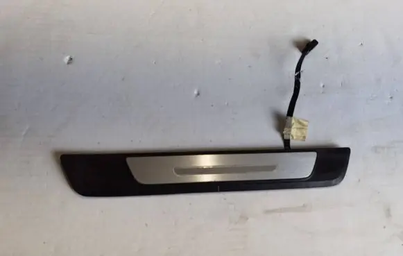 Audi e-tron Rear sill trim cover 4KE947428 A398203 151119