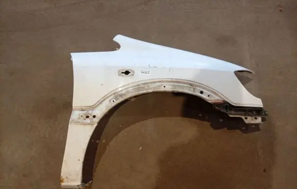 Opel Zafira A Fender 