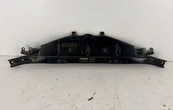 BMW 5 F10 F11 Top upper radiator support slam panel 7234899 7200690 51647200690