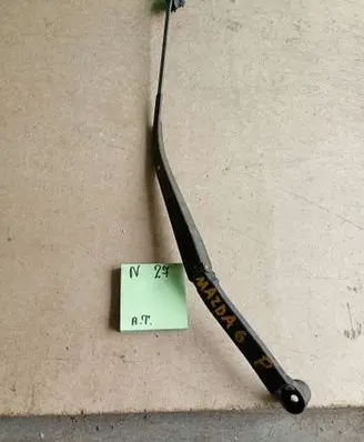 Mazda 6 Front wiper blade arm 5683568