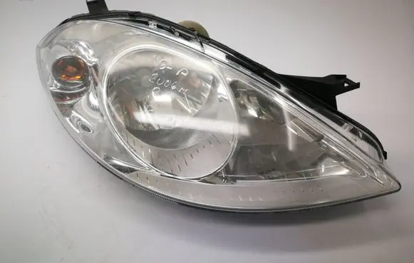 Mercedes-Benz A W169 Headlight/headlamp A1698200261