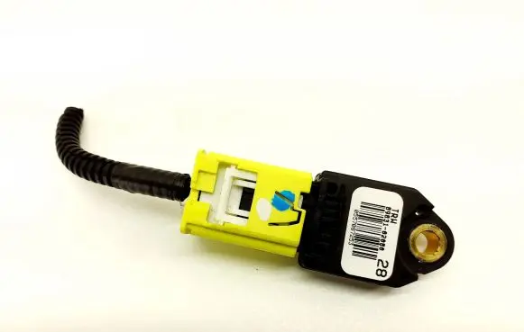 Toyota Auris 150 Airbag deployment crash/impact sensor 8983102080