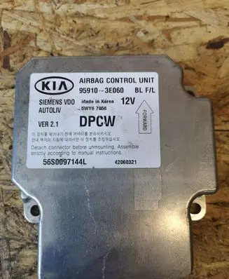 KIA Sorento Airbag control unit/module 959103E060 5WY67056 56S0097144L