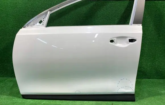 KIA Xceed Front door