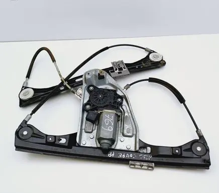 Mercedes-Benz C W203 Front door window regulator with motor A2208204542 A2037200646