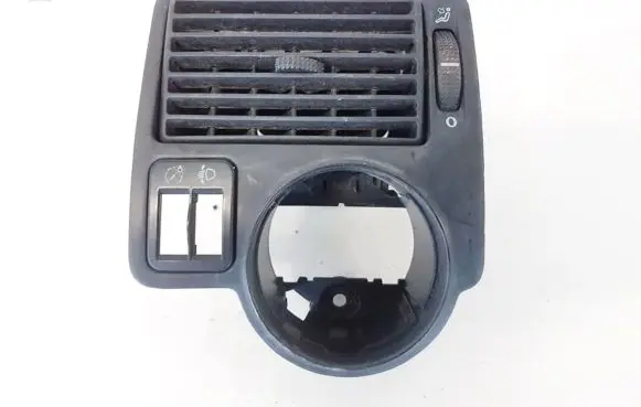 Volkswagen Golf IV Dash center air vent grill 1j1815715a
