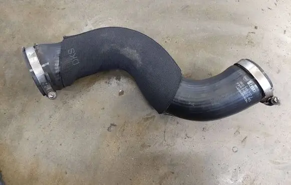 Audi A4 S4 B8 8K Intercooler hose/pipe 8K0145737J 8KK119771RQ