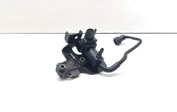 Land Rover Evoque I Turbo solenoid valve 9665456180 9681852480
