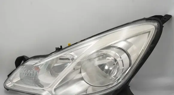 Citroen C3 Headlight/headlamp 9673814980 9673815080