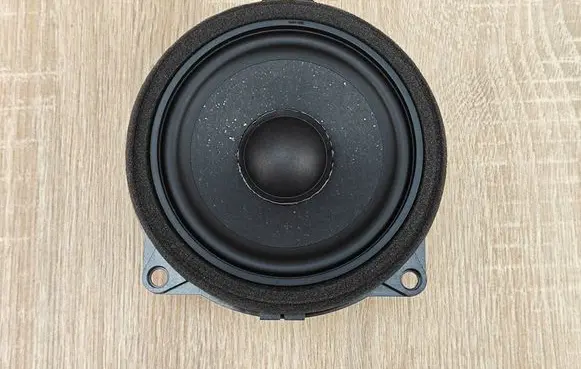 BMW 4 G22 G23 G24 G26 Front door speaker 2622546