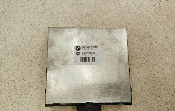 BMW 3 E90 E91 Other control units/modules 9127088 0105201745 8ES00947920