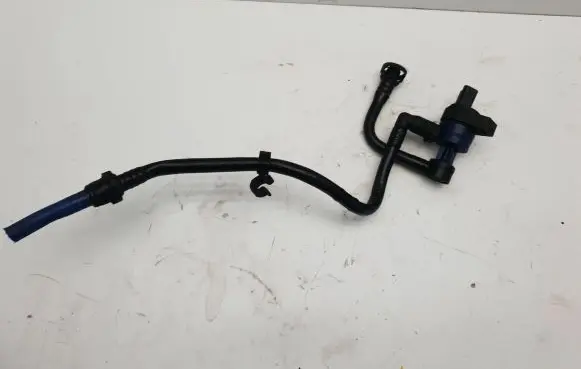 BMW 1 F20 F21 Turbo solenoid valve 7624012