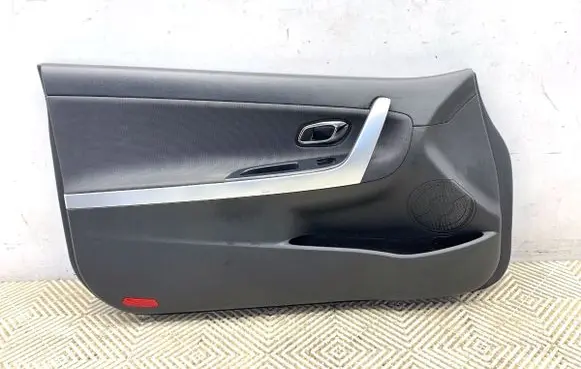 KIA Ceed Front door card panel trim 82370-A2700