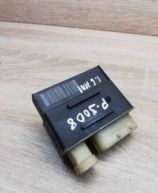 Citroen C5 Glow plug pre-heat relay 01801095