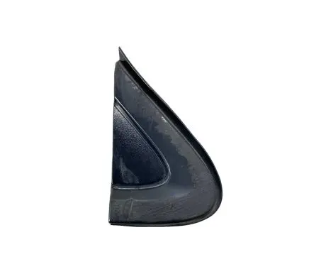 Chevrolet Equinox Fender end trim 84107398