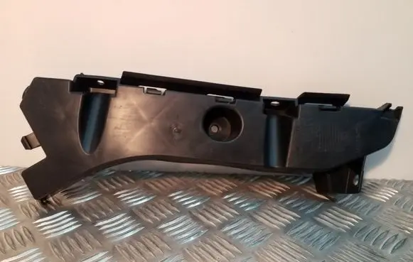 Seat Ibiza IV (6J,6P) Bumper support mounting bracket corner 6J8807376