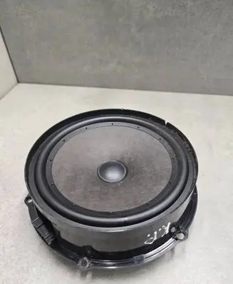 Volkswagen Tiguan Front door speaker 5N0035454B