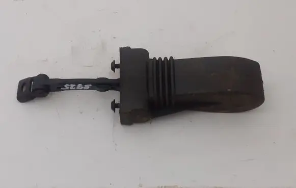 Audi A5 8T 8F Front door check strap stopper 8T0837267