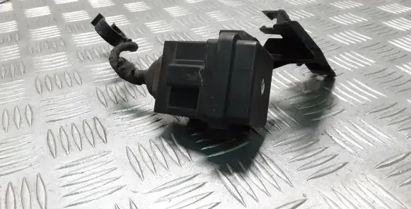 Audi A4 S4 B9 Fuse module 8W0937124A