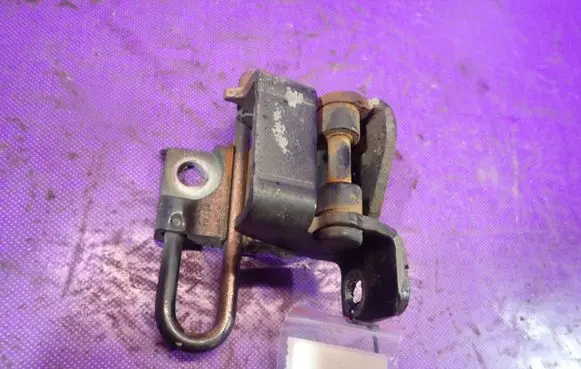 Front door hinge set