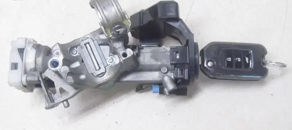 Honda CR-V Ignition lock