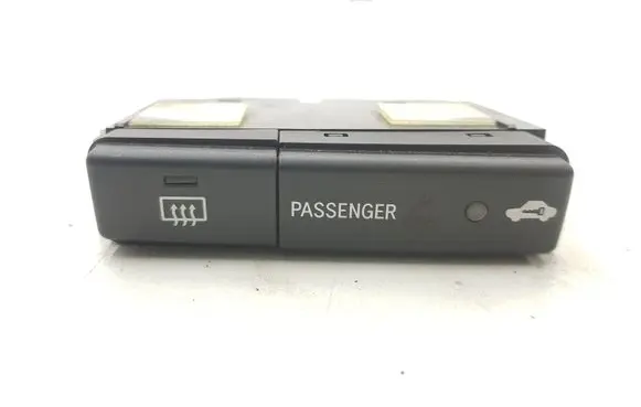 Windscreen/window heater switch