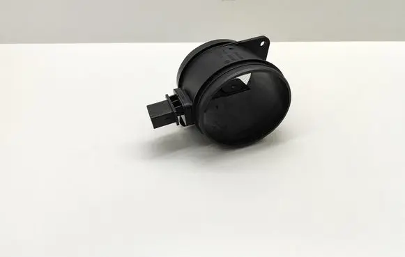 BMW 5 E60 E61 Mass air flow meter 0281006147 8509725 13627793633