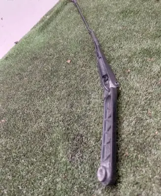 Audi A4 S4 B8 8K Front wiper blade arm 8K1955408