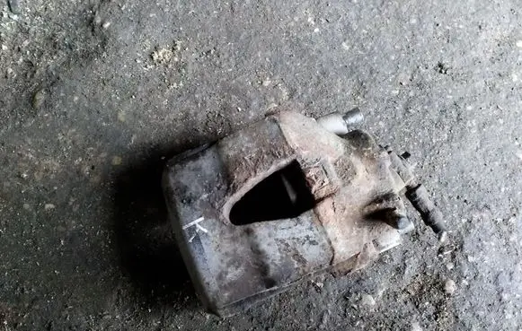 Audi A3 S3 8L Front brake caliper