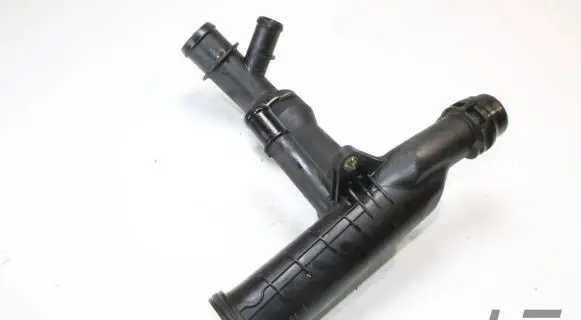 Audi A5 Engine coolant pipe/hose 04L121026R