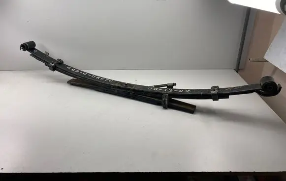 Toyota Hilux VIII Rear leaf spring 482100K070