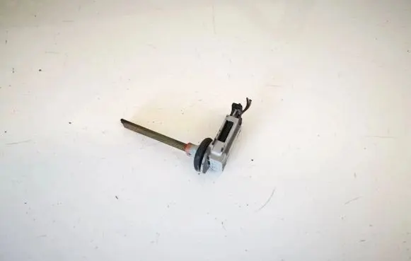 Volkswagen PASSAT B6 Interior temperature sensor 4b0820539