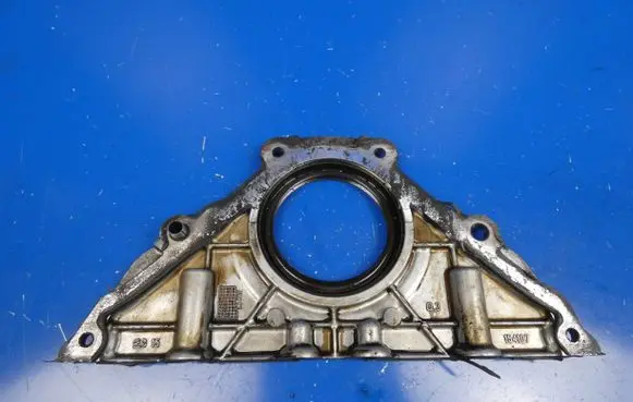 Mercedes-Benz ML AMG W166 other engine part A6510110108