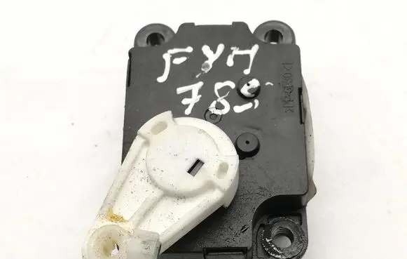 Subaru Forester SJ A/C air flow flap actuator/motor T1007074K